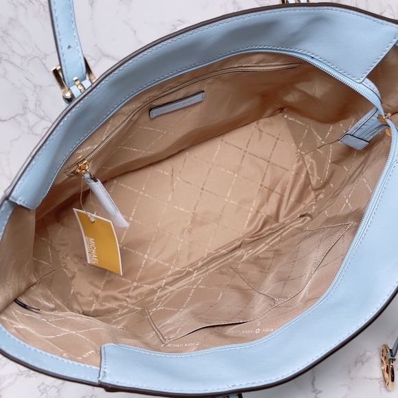 Michael Kors Gilly Large Drawstring Tote - Picture 5 of 6